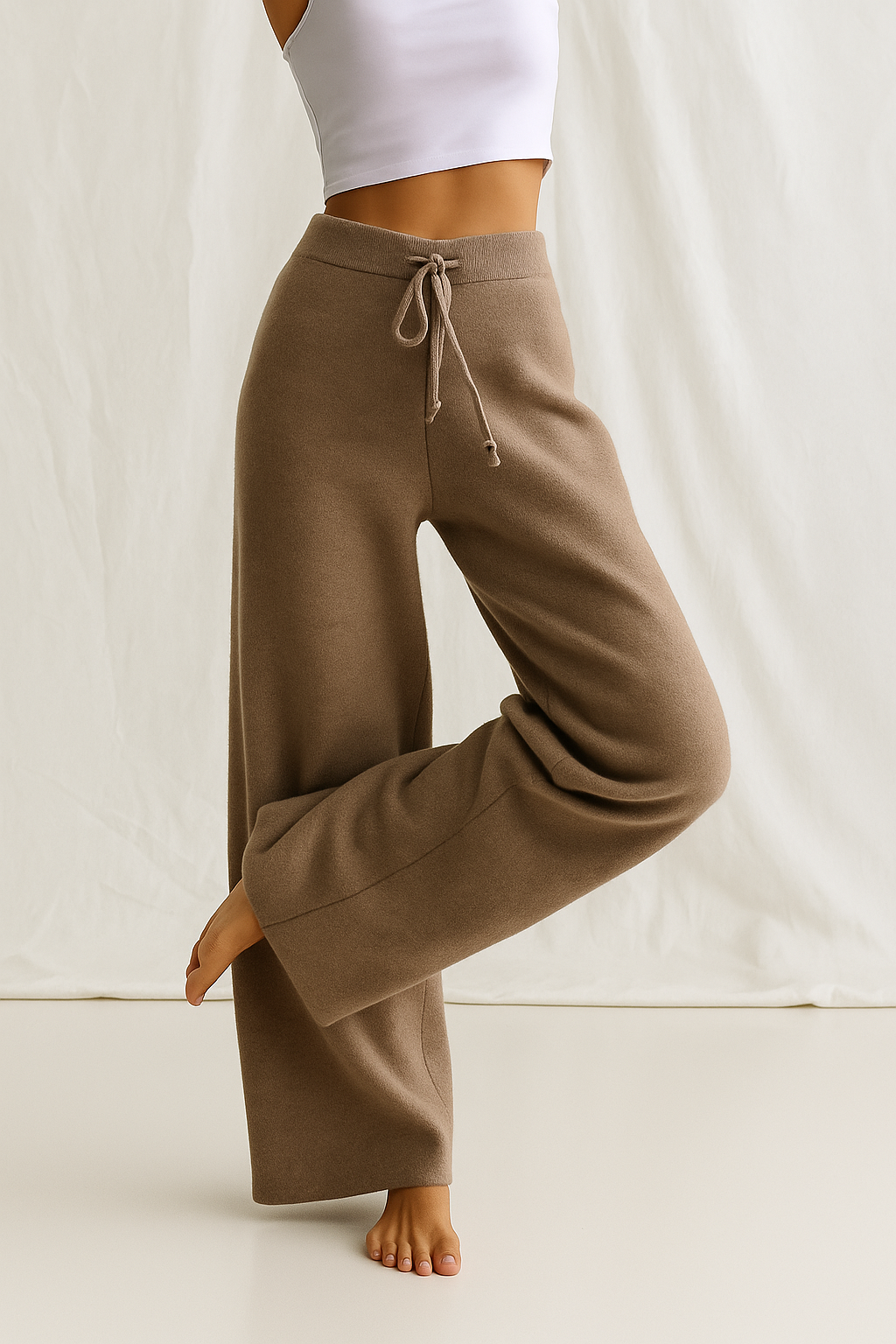 Sweatpants in Cashmere Wool Blend with Adjustable High-Rise Elastic Waist, Khaki