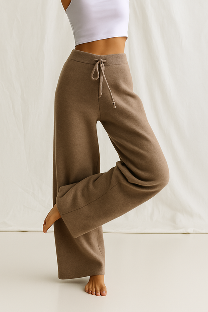 Sweatpants in Cashmere Wool Blend with Adjustable High-Rise Elastic Waist, Khaki