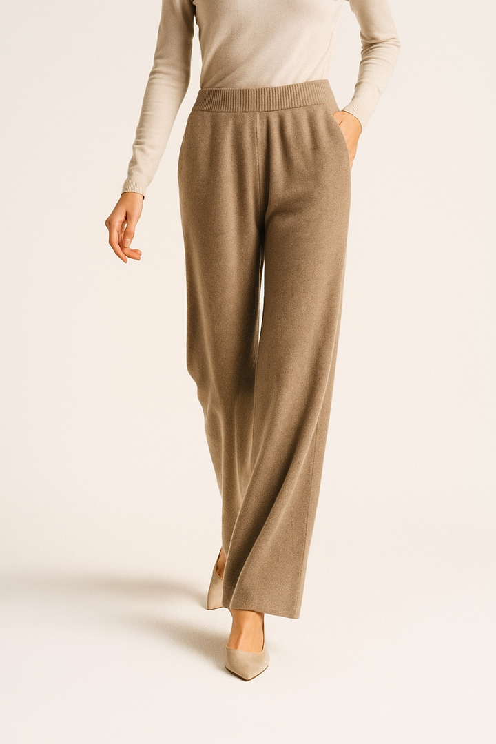 Sweatpants, High-Waist Wide-Leg Style in Soft Cashmere Blend Fabric with Elastic Waist