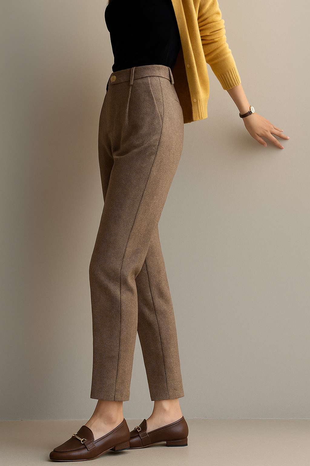 Tailored Wool Trousers with High-Rise Waistband and Slim Tapered Ankle Fit