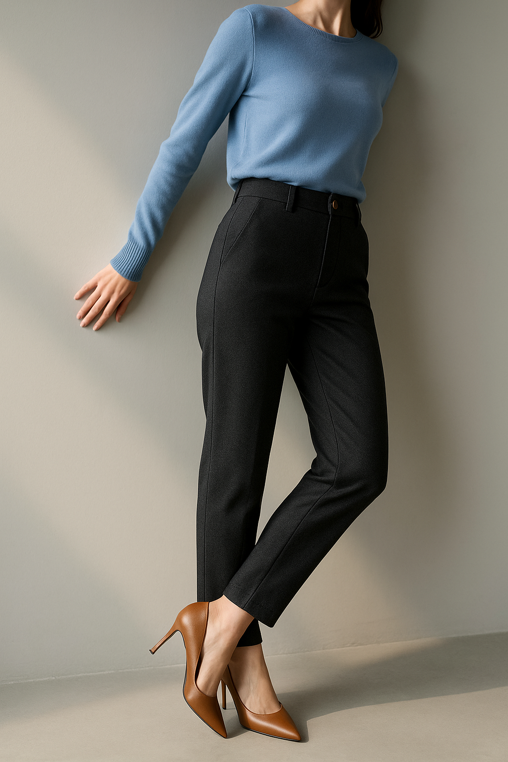 Tailored Wool Trousers with High-Rise Waistband and Slim Tapered Ankle Fit