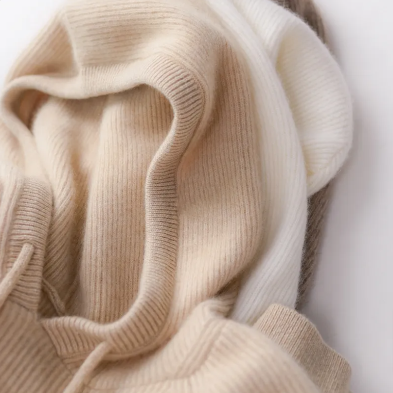 Hoodie in Cashmere and Merino Wool Blend with Relaxed Fit and Adjustable Drawstrings