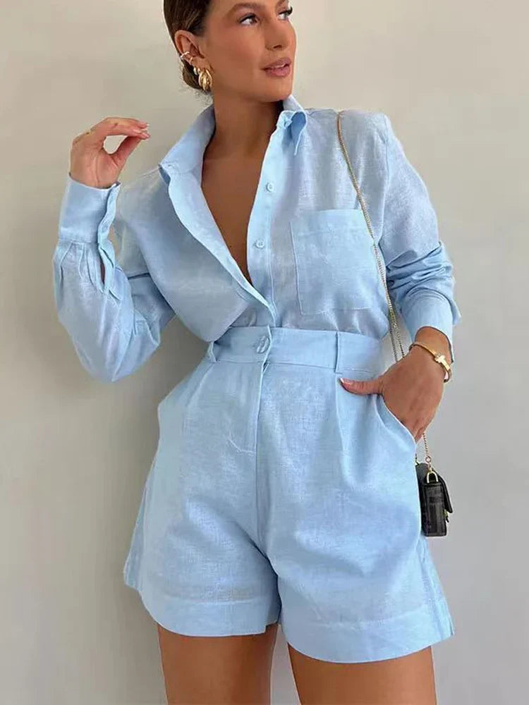 Two-Piece Resort Set in 100% Cotton with Relaxed Button-Up Shirt and Cuffed Shorts