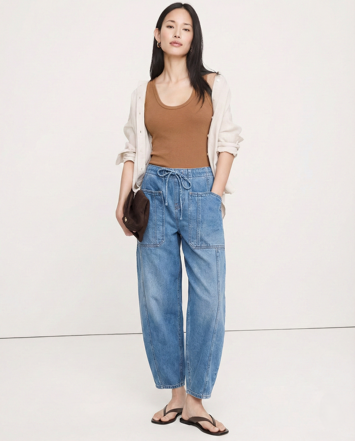 Relaxed Fit Denim Jeans with Soft Cotton Blend Fabric, Ankle-Length Cut and Easy Pull-On Style