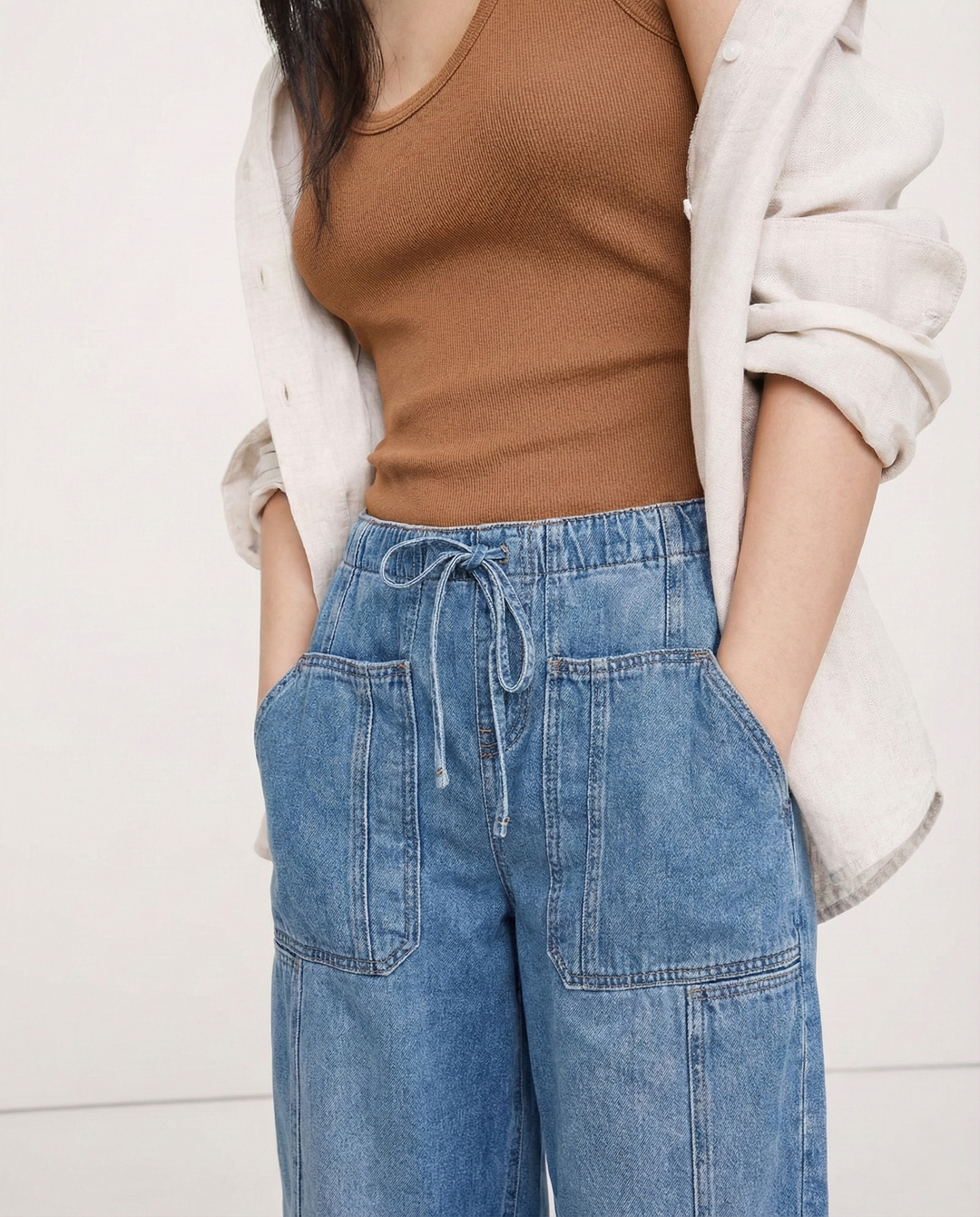 Relaxed Fit Denim Jeans with Soft Cotton Blend Fabric, Ankle-Length Cut and Easy Pull-On Style