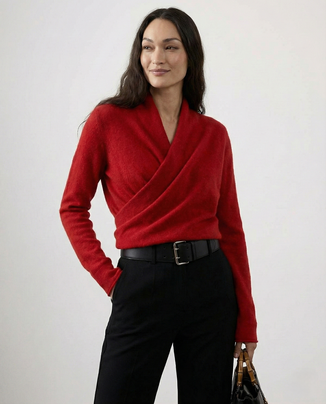 Cashmere Sweater with Crossover Collar Detail, Soft Knit for a Relaxed Standard Fit