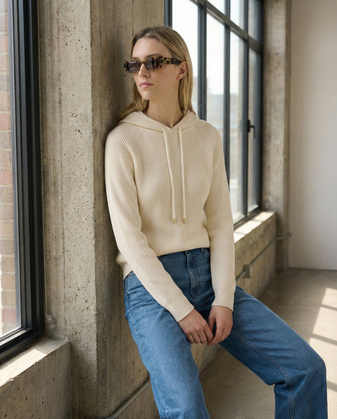 Hoodie in Cashmere and Merino Wool Blend with Relaxed Fit and Adjustable Drawstrings