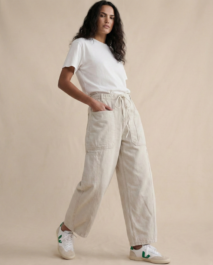 Relaxed Fit Denim Jeans with Soft Cotton Blend Fabric, Ankle-Length Cut and Easy Pull-On Style