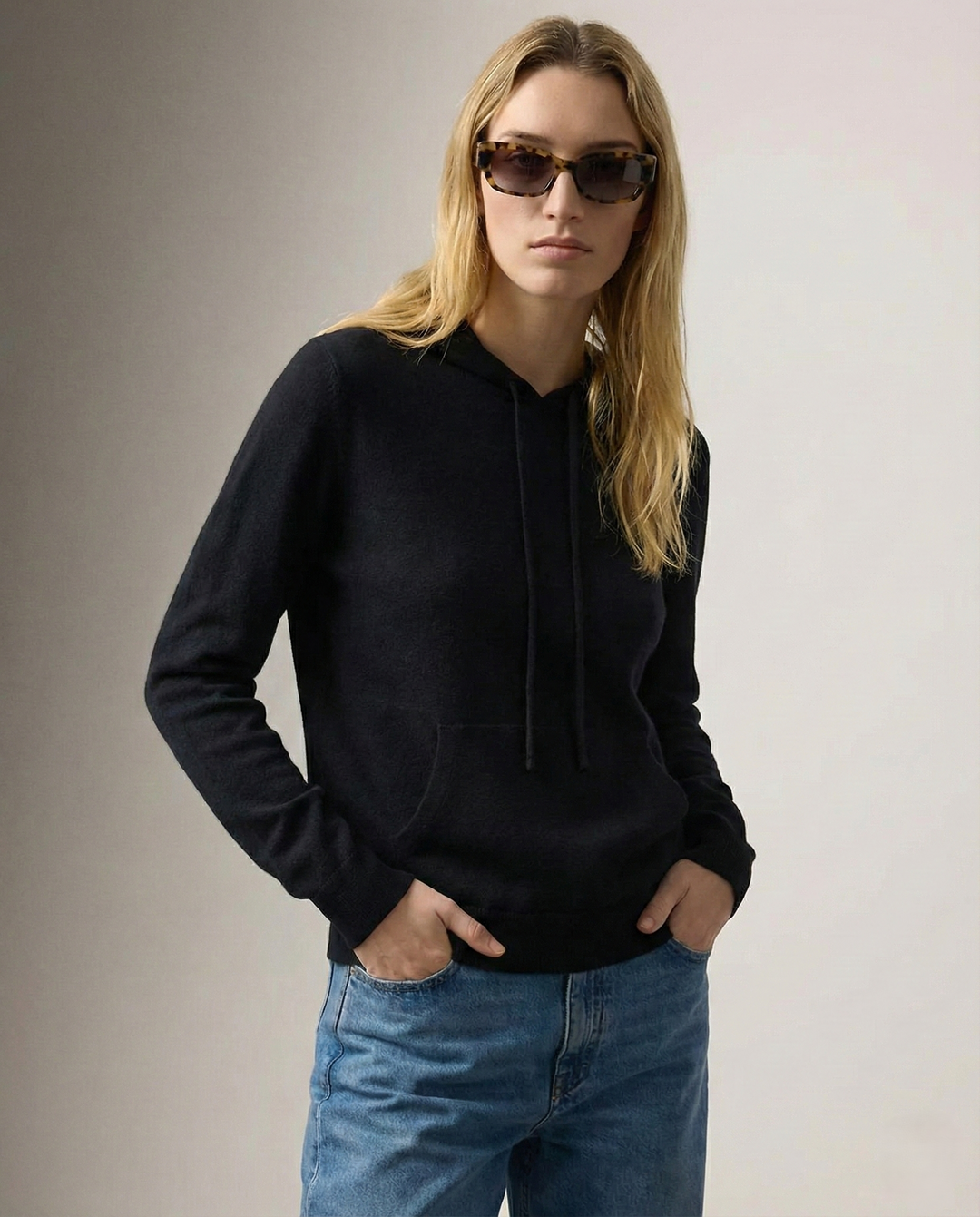 Hoodie in Cashmere and Merino Wool Blend with Relaxed Fit and Adjustable Drawstrings