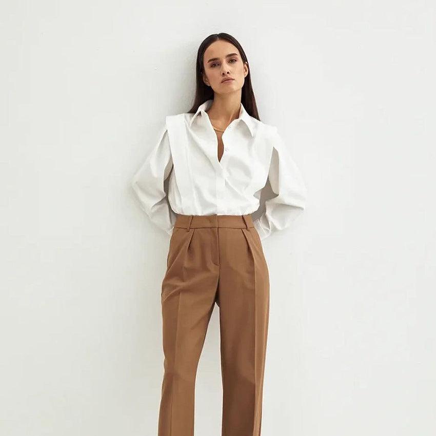 Button-Up Blouse in Crisp White Organic Cotton with Sharp Collar and Voluminous Sleeves