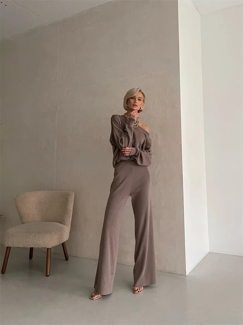 Off-Shoulder Loungewear Knit Set with Soft Flowing Fabric and Relaxed Fit in Camel