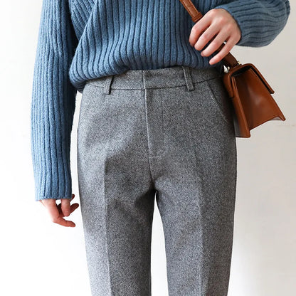 Trousers in Wool Blend, Straight-Leg High-Waist Fit, Non-Stretch, Camel