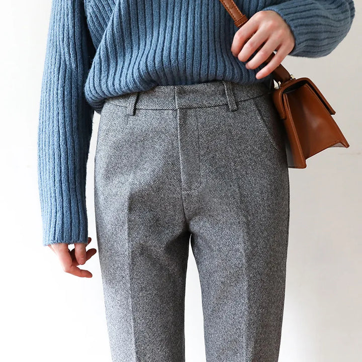 Trousers in Wool Blend, Straight-Leg High-Waist Fit, Non-Stretch, Camel