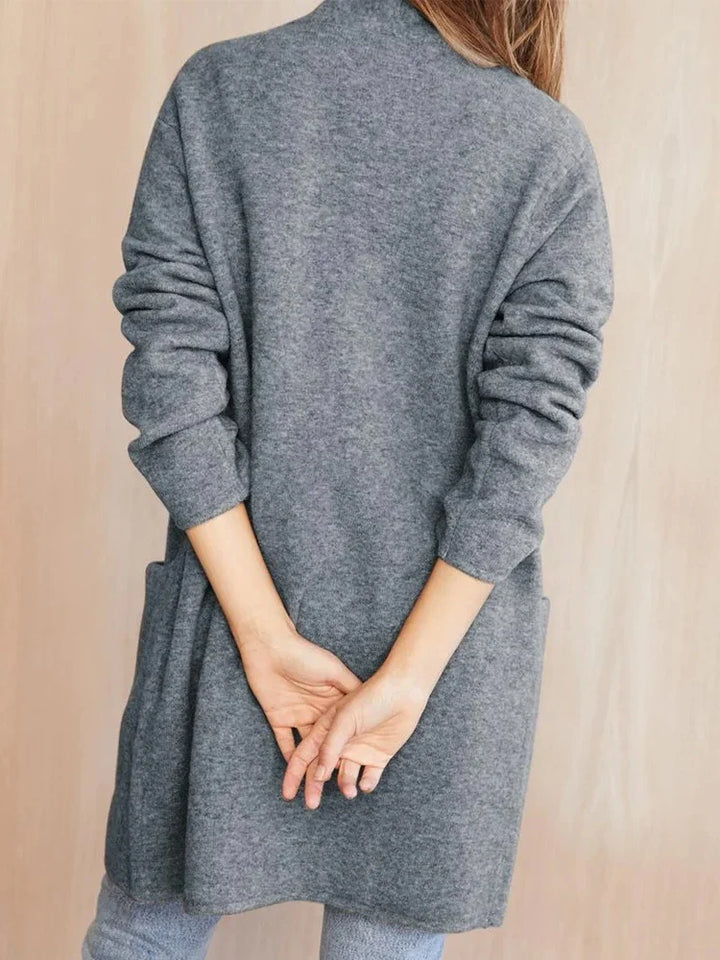 Cardigan in a Merino Wool Blend with Oversized Pockets and a Relaxed Open-Front Fit for Effortless Layering