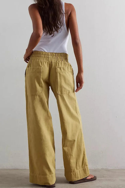Wide-Leg Jeans with High-Rise Fit, Slight Stretch, and Relaxed Silhouette in Navy Cotton Denim