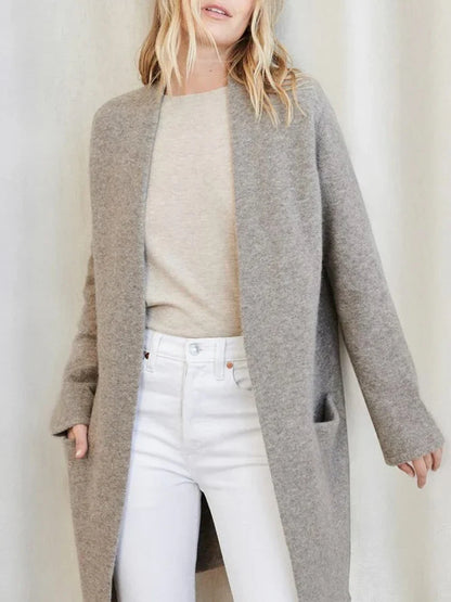 Cardigan in a Merino Wool Blend with Oversized Pockets and a Relaxed Open-Front Fit for Effortless Layering