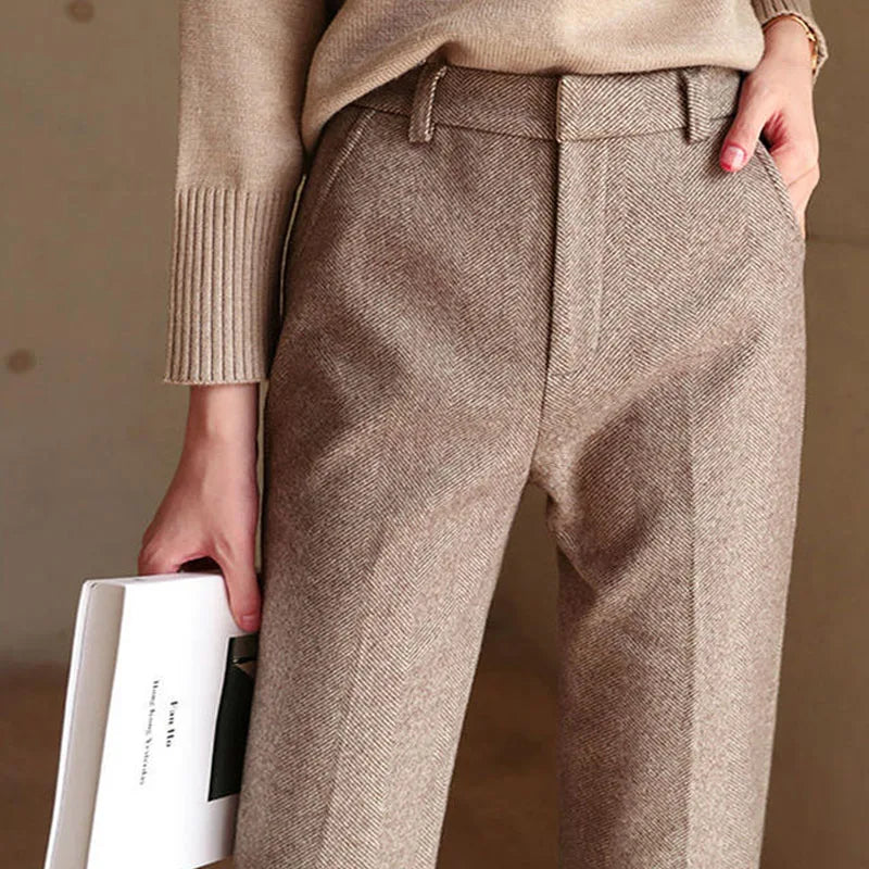 Trousers in Wool Blend, Straight-Leg High-Waist Fit, Non-Stretch, Camel