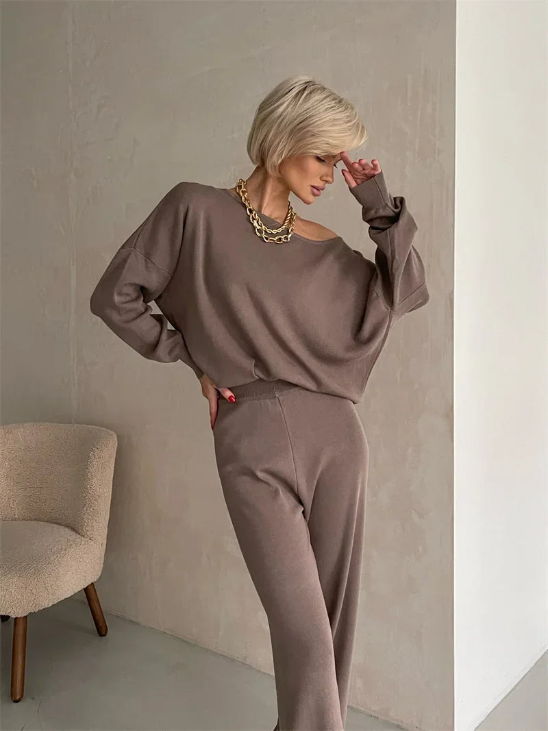 Off-Shoulder Loungewear Knit Set with Soft Flowing Fabric and Relaxed Fit in Camel