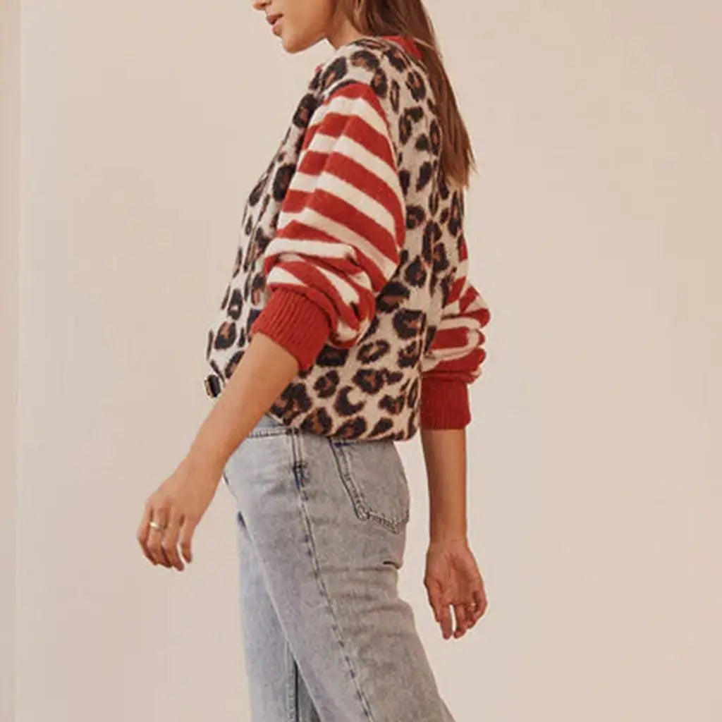 Cardigan in Leopard and Stripe Print with Relaxed Fit and Soft Cotton Blend Knit for Effortless Layering