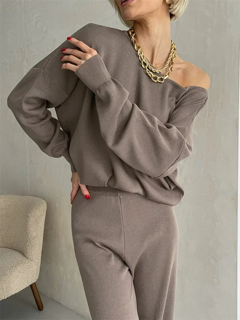 Off-Shoulder Loungewear Knit Set with Soft Flowing Fabric and Relaxed Fit in Camel