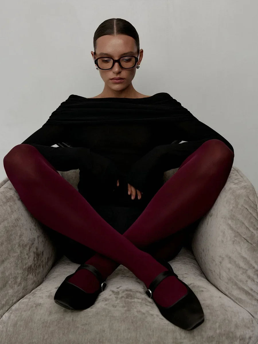 Off-Shoulder Sweater Top with Hand-Knitted Texture and Slim, Body-Skimming Fit