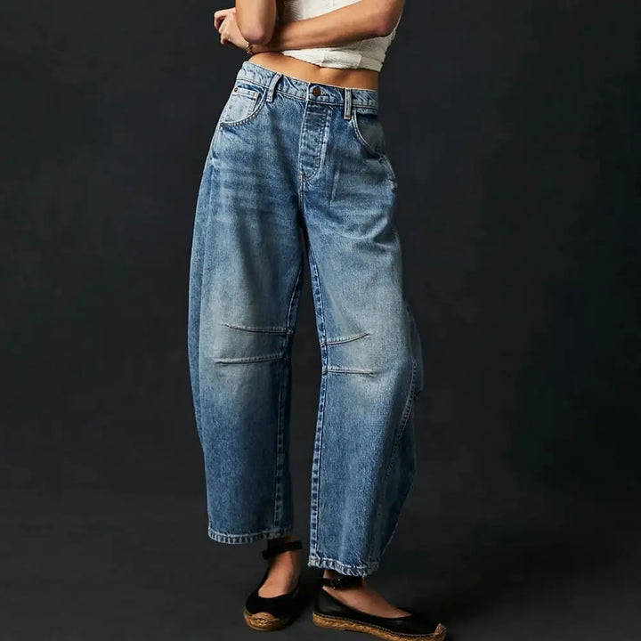 Barrel-Leg Jeans in Leopard Print with Mid-Rise Waist and Ankle-Length Wide Leg
