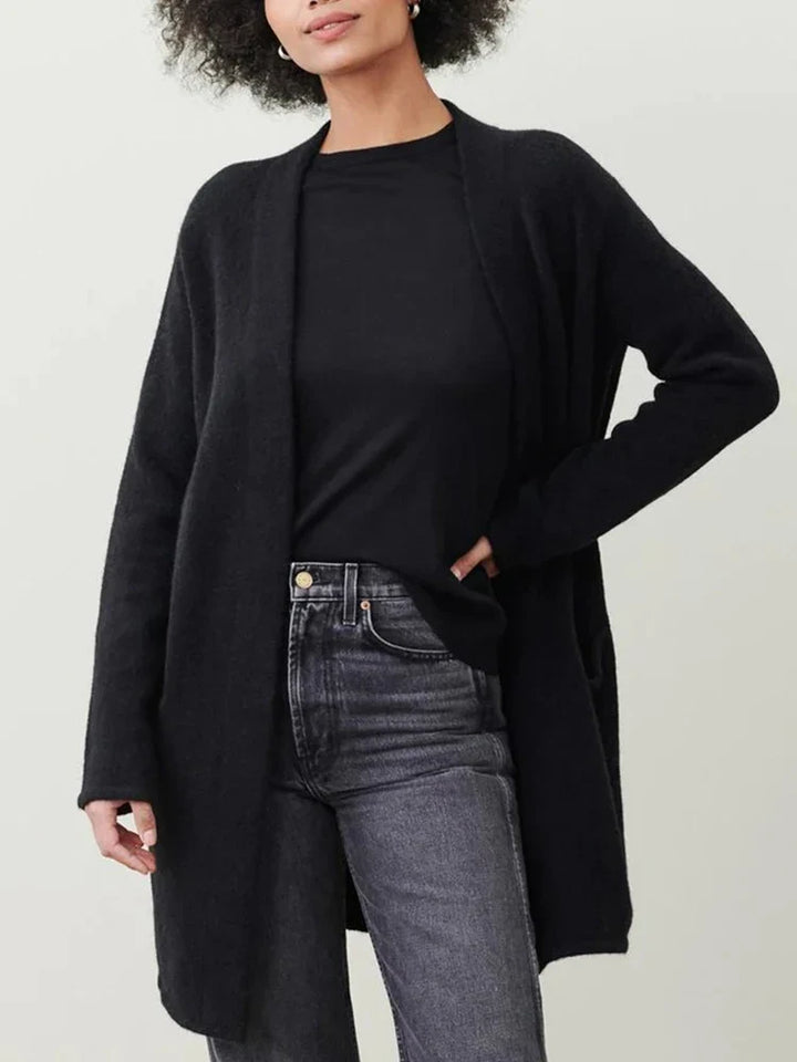 Cardigan in a Merino Wool Blend with Oversized Pockets and a Relaxed Open-Front Fit for Effortless Layering