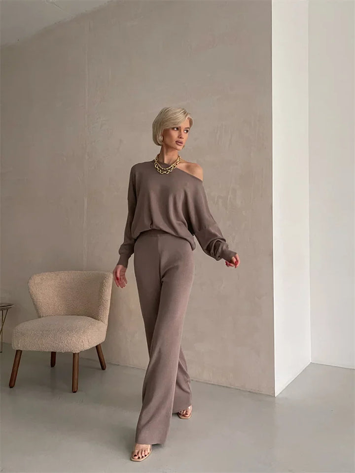 Off-Shoulder Loungewear Knit Set with Soft Flowing Fabric and Relaxed Fit in Camel