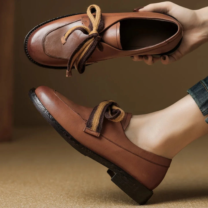 Two-Tone Leather Loafers with Woven Lace Detail and Cushioned Comfort Sole
