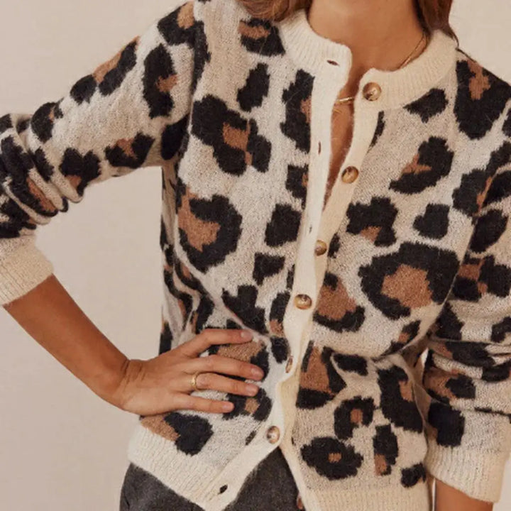 Cardigan in Leopard and Stripe Print with Relaxed Fit and Soft Cotton Blend Knit for Effortless Layering