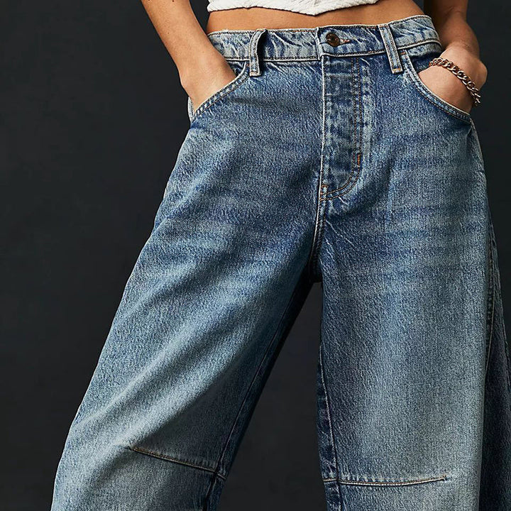 Barrel-Leg Jeans in Leopard Print with Mid-Rise Waist and Ankle-Length Wide Leg