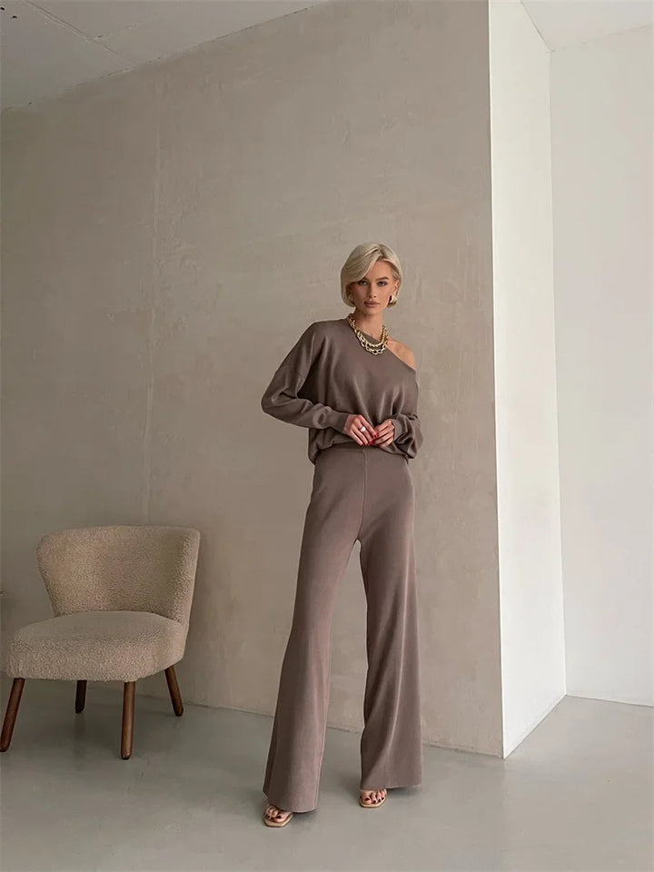 Off-Shoulder Loungewear Knit Set with Soft Flowing Fabric and Relaxed Fit in Camel