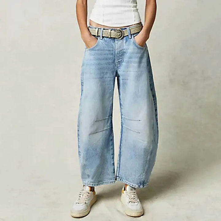 Barrel-Leg Jeans in Leopard Print with Mid-Rise Waist and Ankle-Length Wide Leg