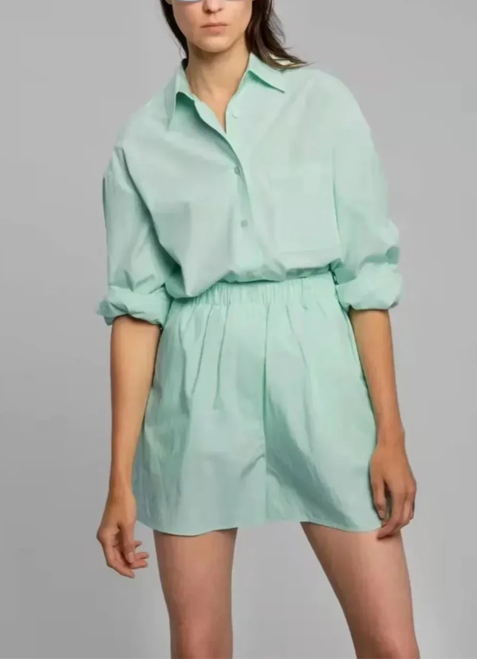 Cotton Poplin Two-Piece Set with Oversized Button-Down Shirt and Matching Shorts in Brown