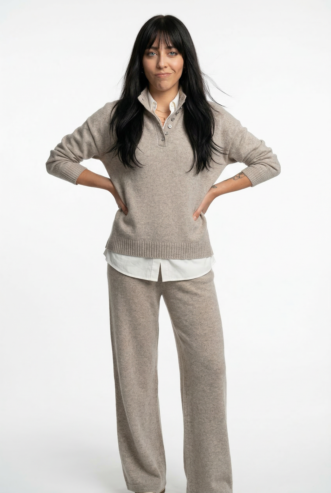 Cashmere Knit Set with Relaxed Pullover and Wide-Leg Trousers, Soft Green Two-Piece Loungewear
