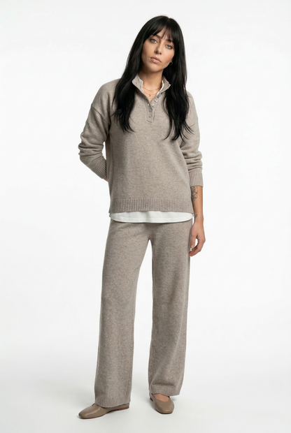 Cashmere Knit Set with Relaxed Pullover and Wide-Leg Trousers, Soft Green Two-Piece Loungewear
