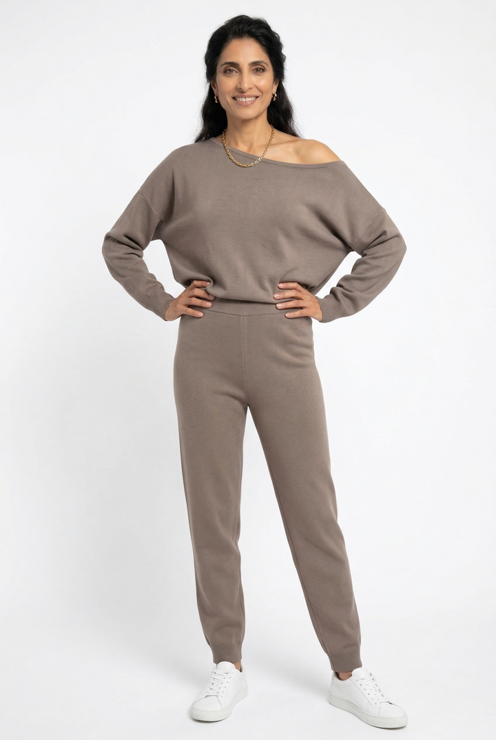 Off-Shoulder Loungewear Knit Set with Soft Flowing Fabric and Relaxed Fit in Camel