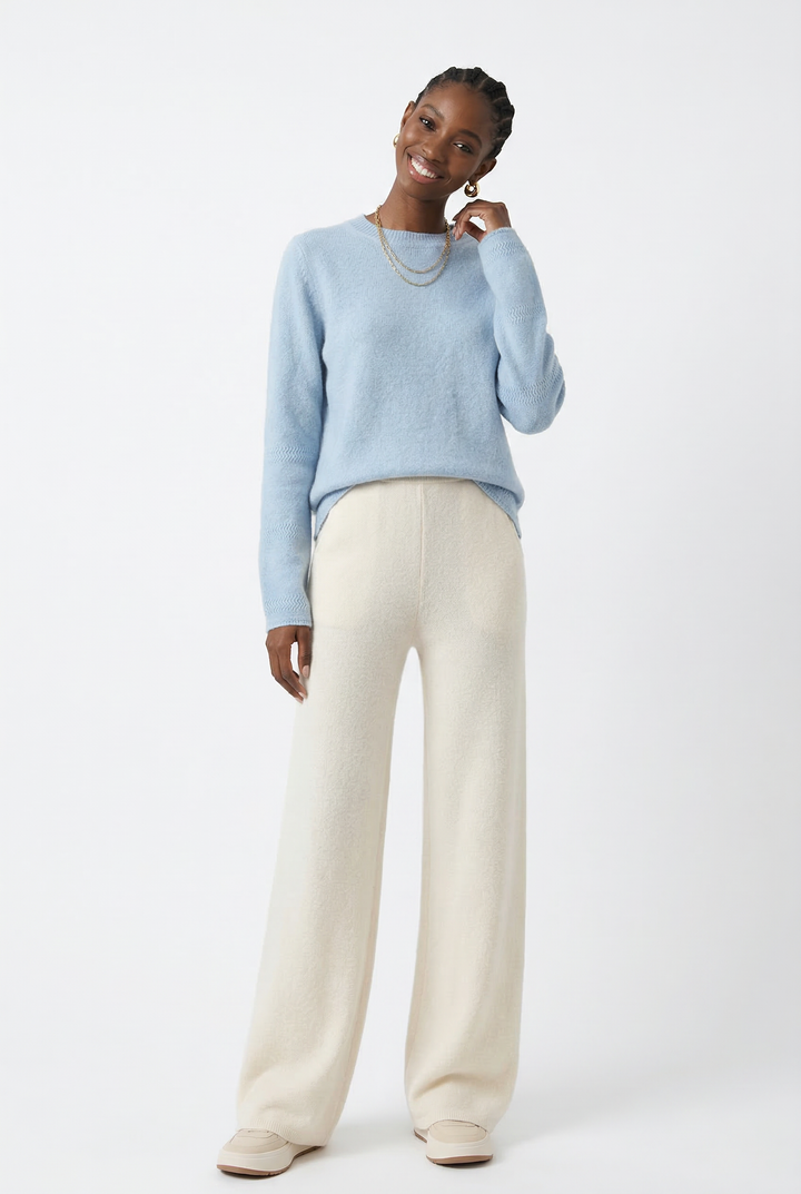 Wide-Leg Pants in 100% Merino Wool with High-Waist Elastic Fit and Side Pockets