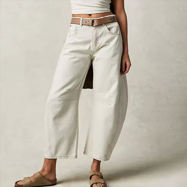 Barrel-Leg Jeans in Leopard Print with Mid-Rise Waist and Ankle-Length Wide Leg