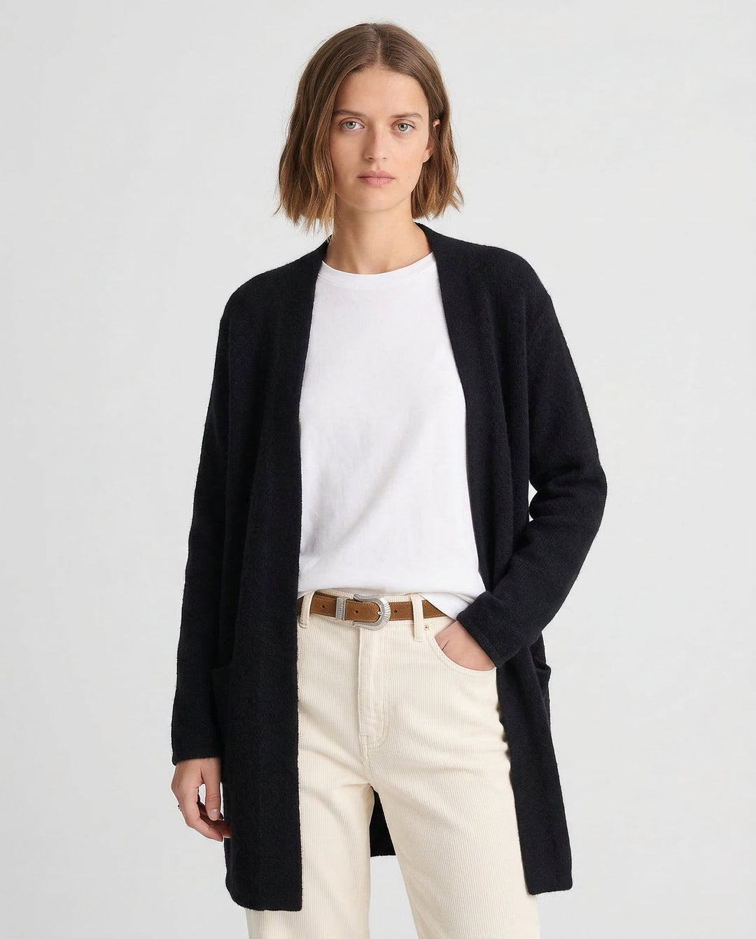 Cardigan in a Merino Wool Blend with Oversized Pockets and a Relaxed Open-Front Fit for Effortless Layering