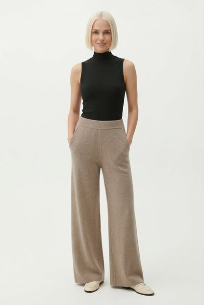 Sweatpants, High-Waist Wide-Leg Style in Soft Cashmere Blend Fabric with Elastic Waist