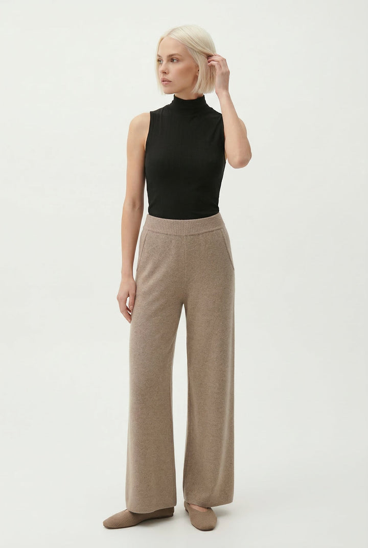 Sweatpants, High-Waist Wide-Leg Style in Soft Cashmere Blend Fabric with Elastic Waist