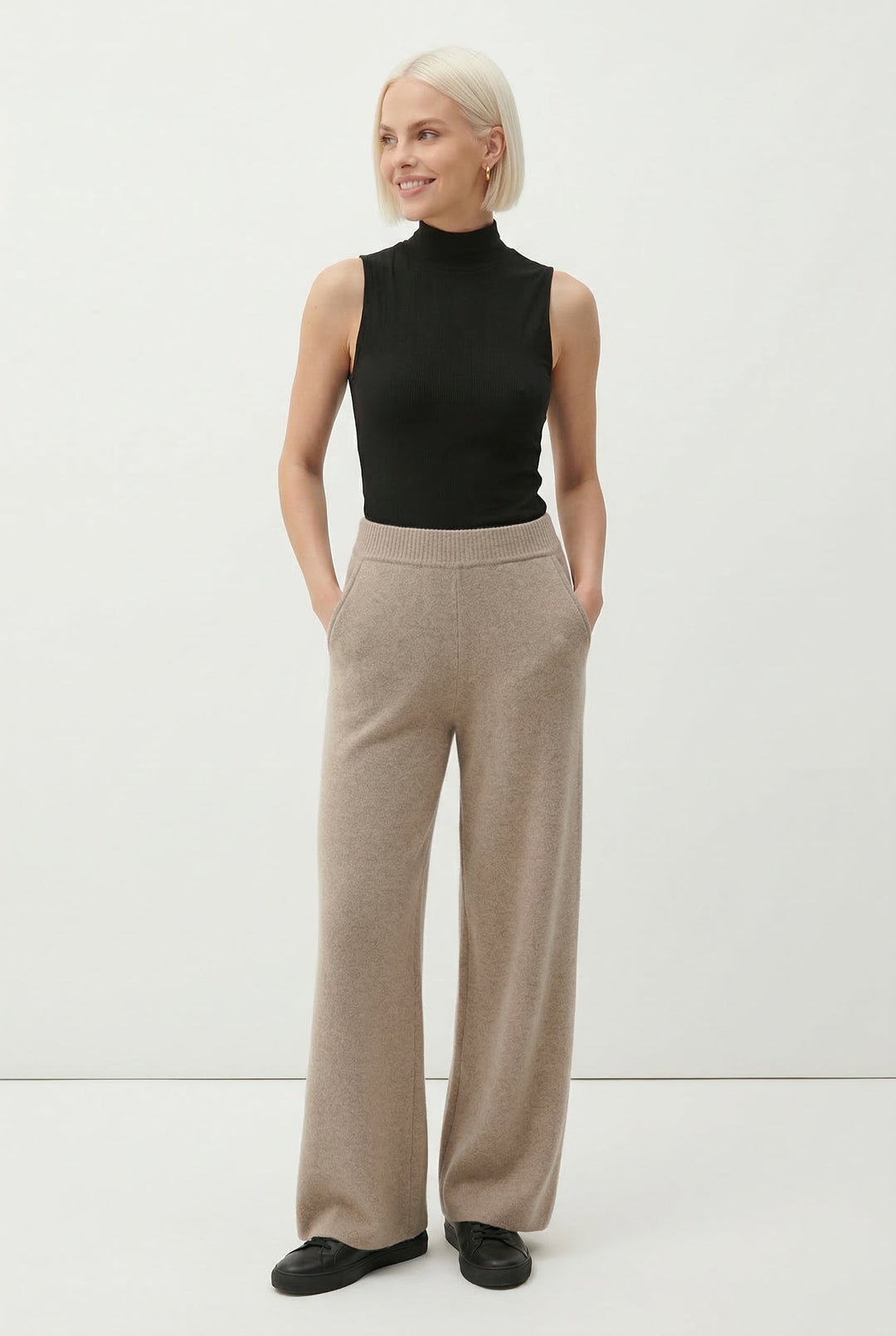 Sweatpants, High-Waist Wide-Leg Style in Soft Cashmere Blend Fabric with Elastic Waist