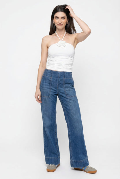 Wide-Leg Jeans with High-Rise Fit, Slight Stretch, and Relaxed Silhouette in Navy Cotton Denim