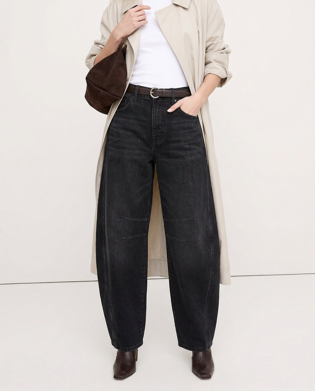 Barrel-Leg Jeans in Leopard Print with Mid-Rise Waist and Ankle-Length Wide Leg