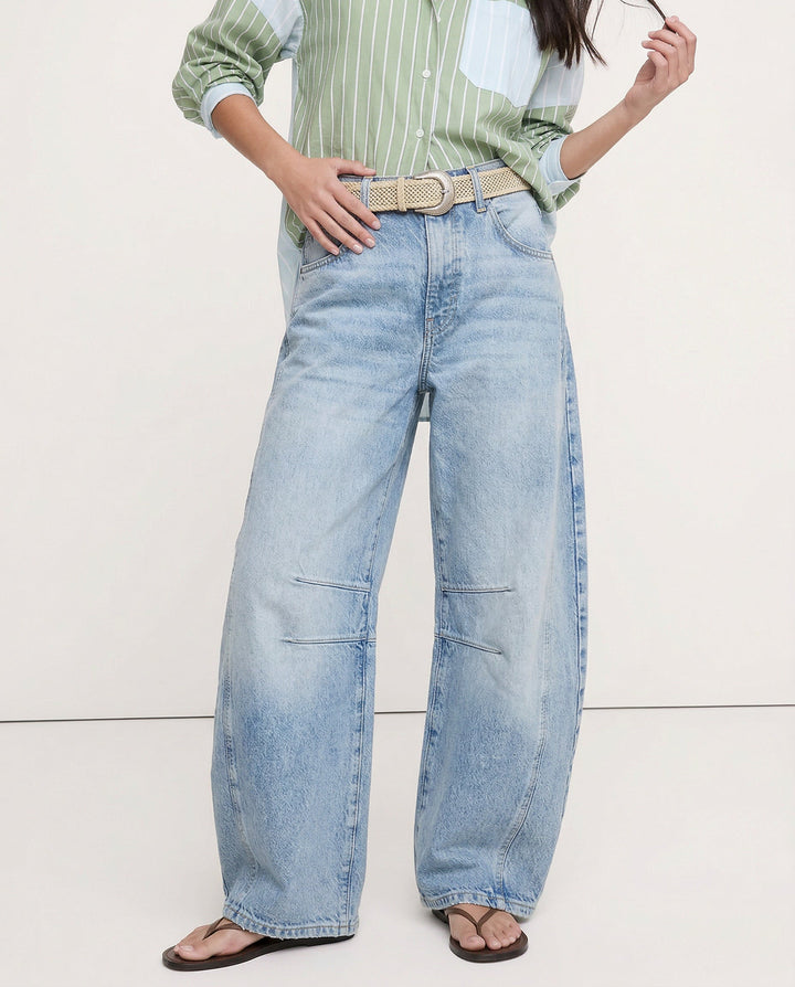 Barrel-Leg Jeans in Leopard Print with Mid-Rise Waist and Ankle-Length Wide Leg