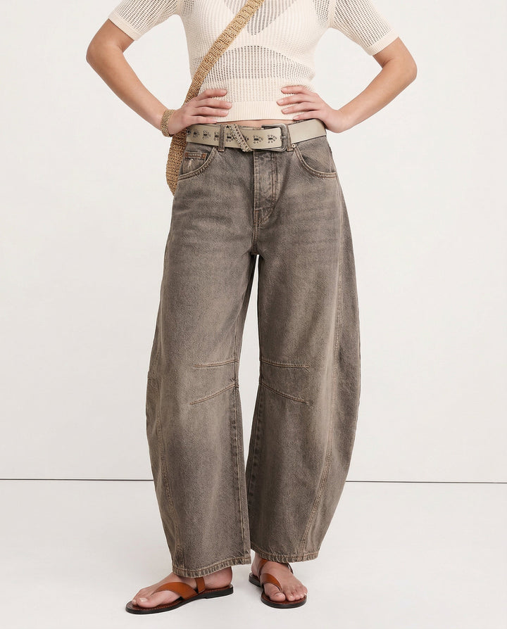 Barrel-Leg Jeans in Leopard Print with Mid-Rise Waist and Ankle-Length Wide Leg