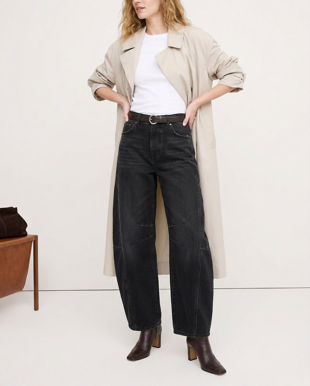 Barrel-Leg Jeans in Leopard Print with Mid-Rise Waist and Ankle-Length Wide Leg