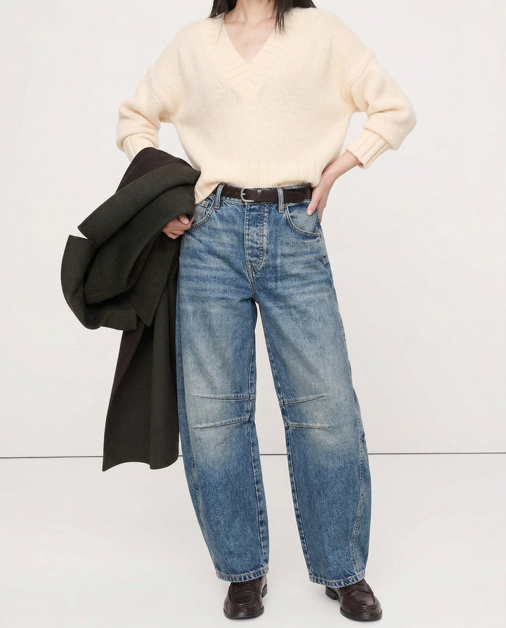 Barrel-Leg Jeans in Leopard Print with Mid-Rise Waist and Ankle-Length Wide Leg