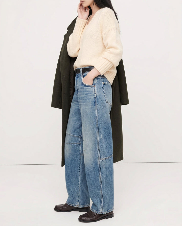 Barrel-Leg Jeans in Leopard Print with Mid-Rise Waist and Ankle-Length Wide Leg
